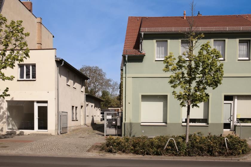 WOHNEN in Werder - Wohn-und Geschäftshaus mit vielseitigem Potenzial und Baugrundstücksoption in zentraler Lage 