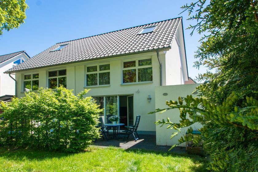 DOPPELHAUSHAELFTE in Stahnsdorf - VERMIETET - Moderne Haushälfte für Ihre Familie im Grashüpferviertel